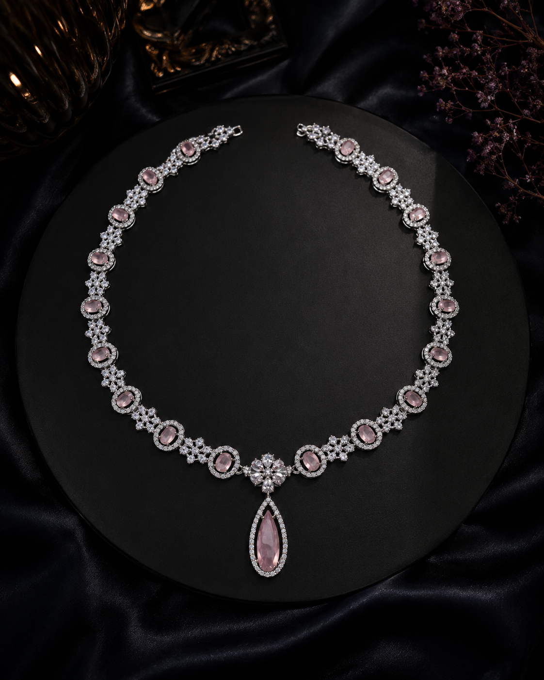 Rosé Élysée Necklace Set
