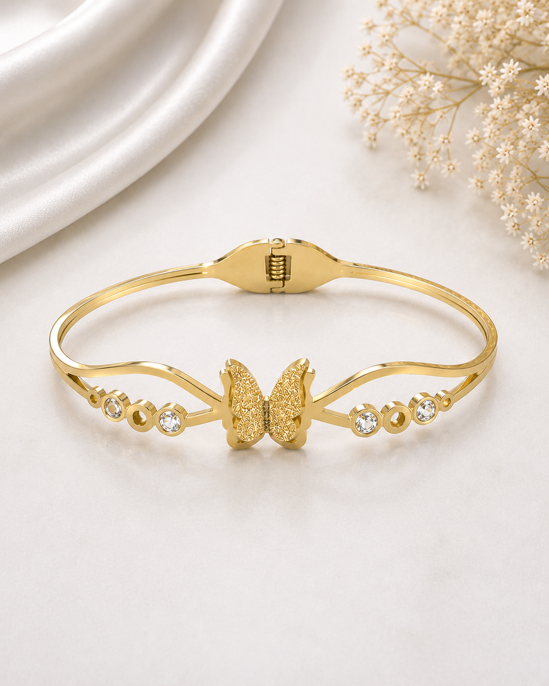 Golden Wings Bracelet