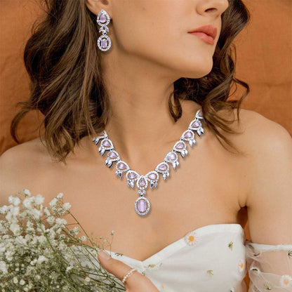 CLANEL DIAMOND NECKLACE