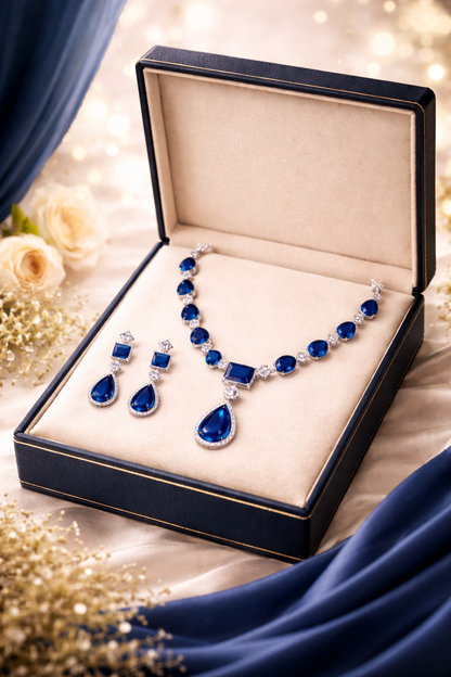 NOVELA LEAVES DIOMAND NECKLACE - NEVY BLUE