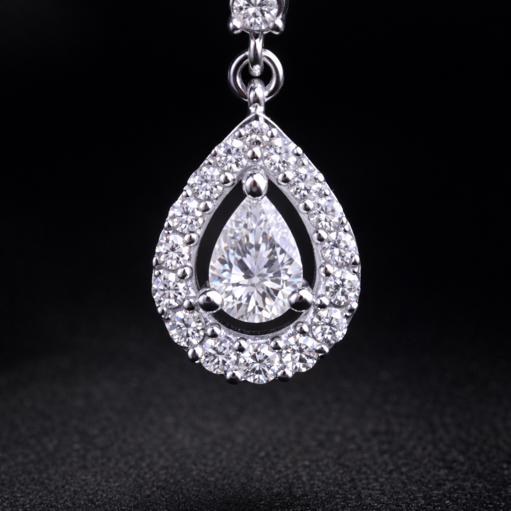 STARRY DIAMOND EARINGS