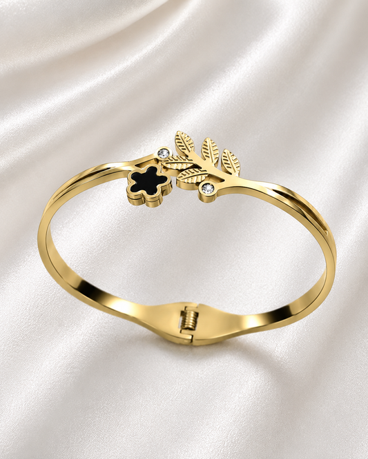 Golden Clover Leaf Bracelet
