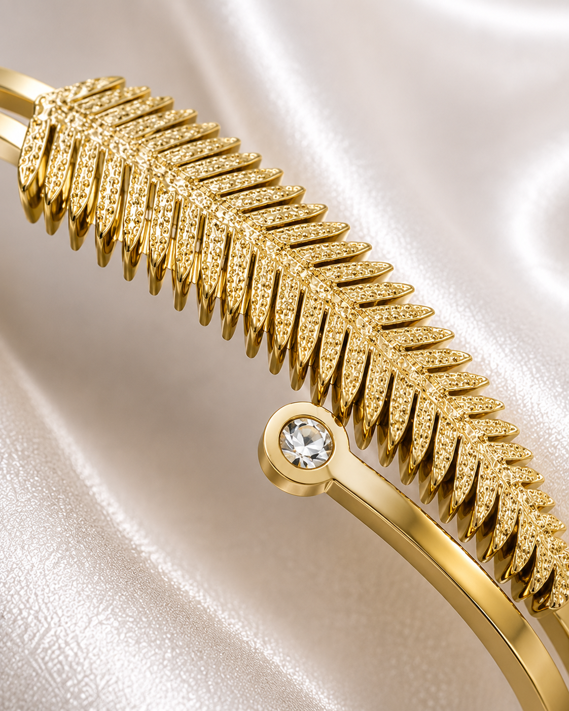 Feather Glow Luxe Bracelet