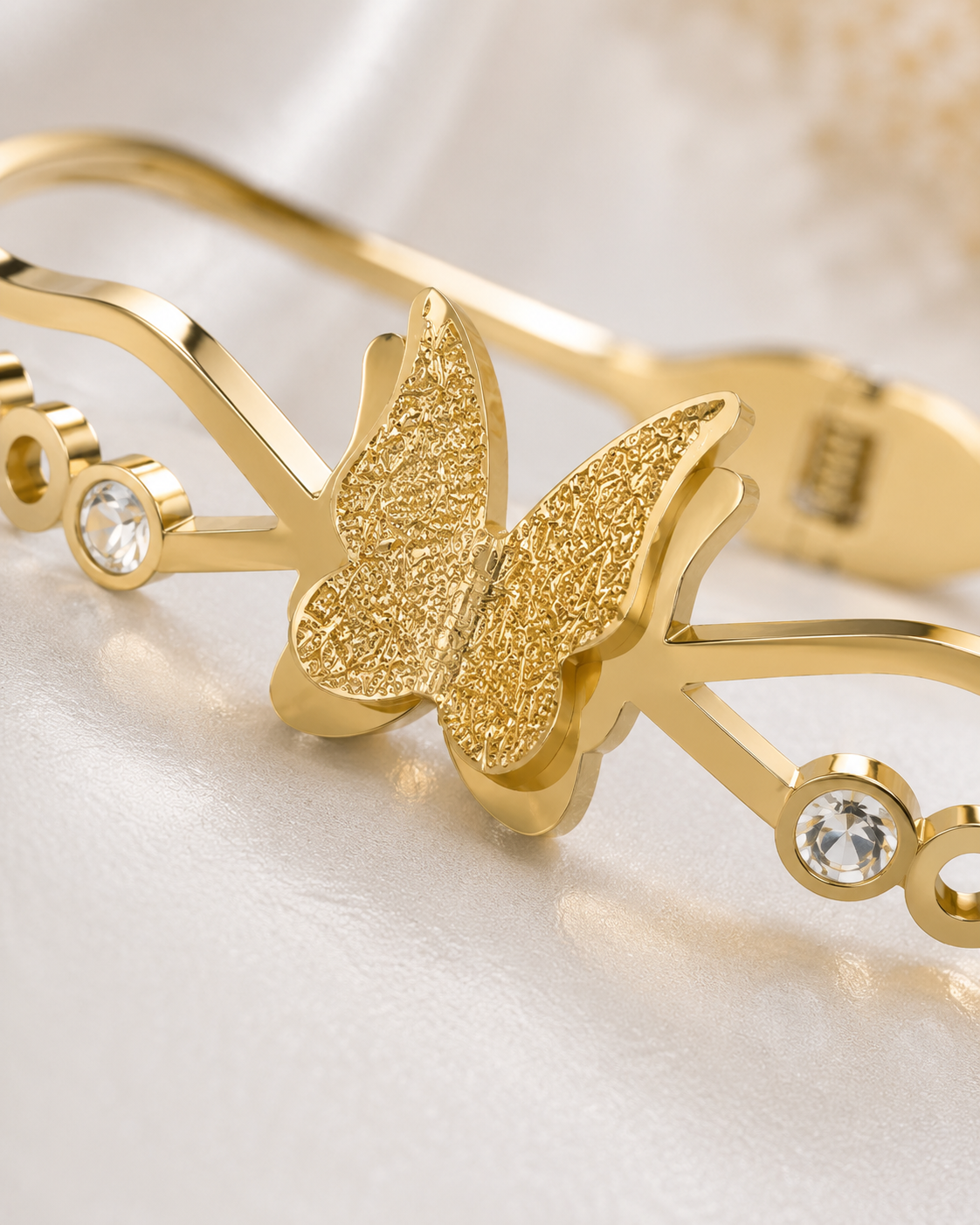 Golden Wings Bracelet