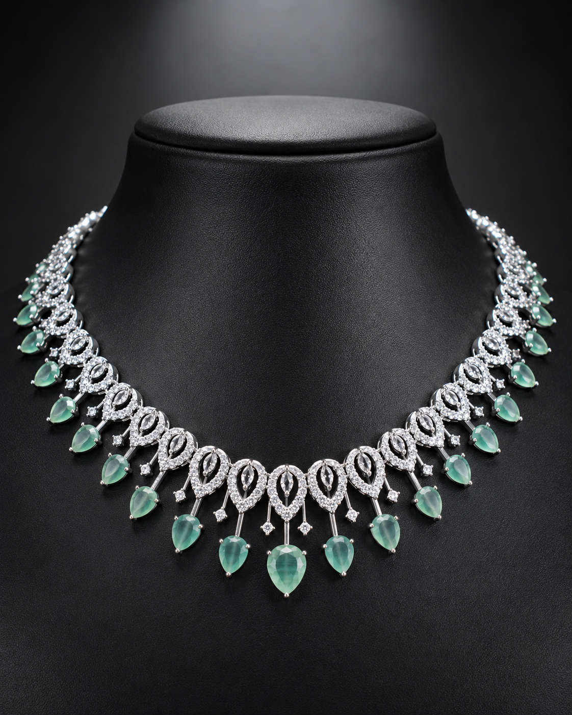 Mint Élysée Necklace Set