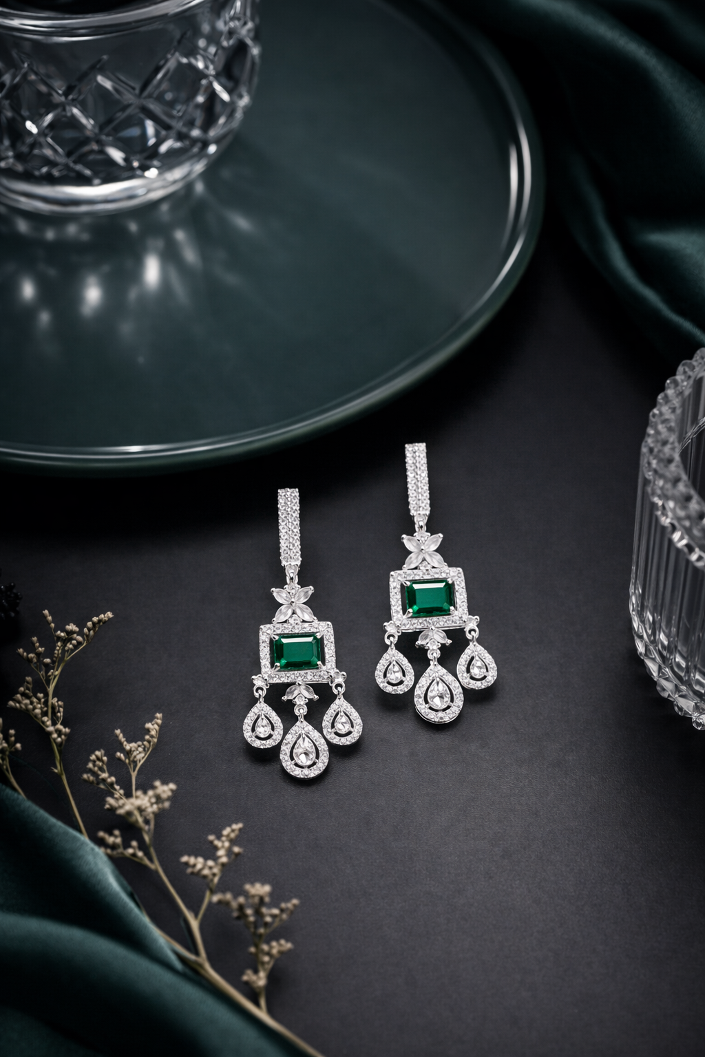 STARRY DIAMOND EARINGS